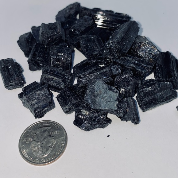 Black Tourmaline Natural/rough Crystal - Picture 5 of 7